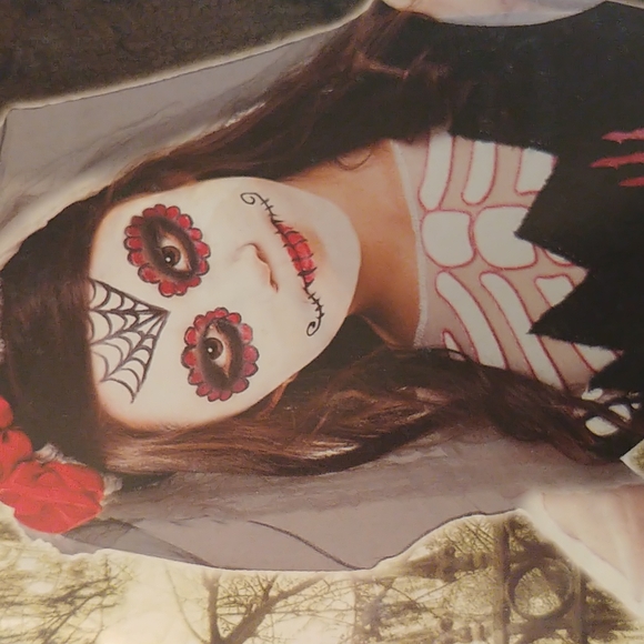 Skeleton bride - Picture 2 of 4